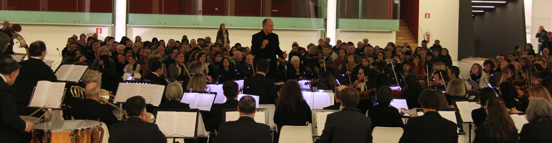 Orchestra Carisch and Massimo Quarta